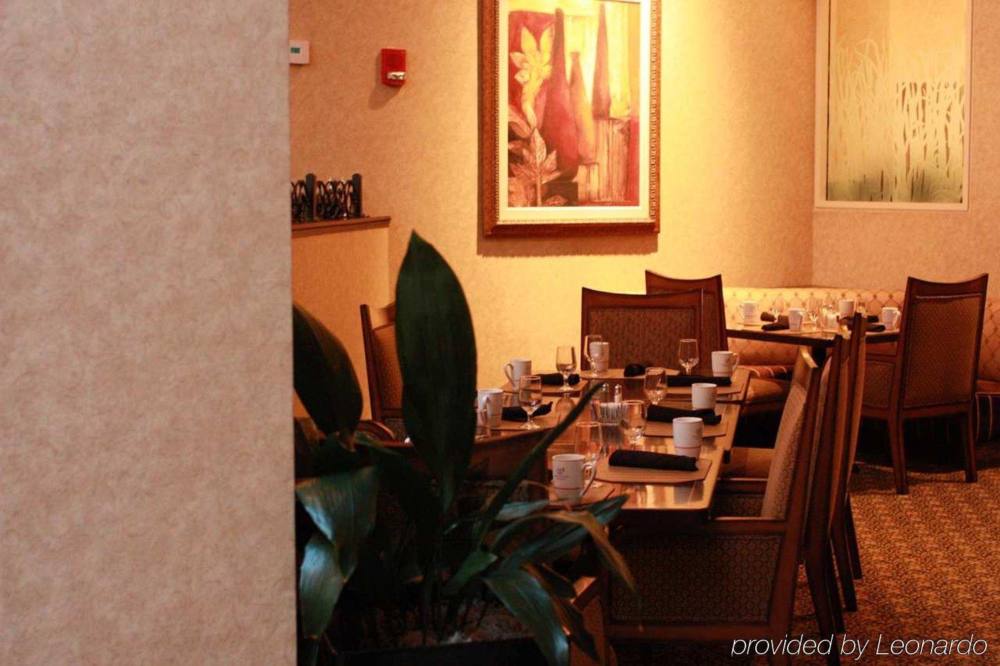 波士顿-米尔福德希尔顿逸林酒店 餐厅 照片